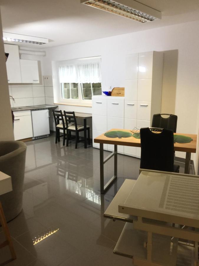 Ferienwohnung - Pfullingen - Reutlingen Экстерьер фото